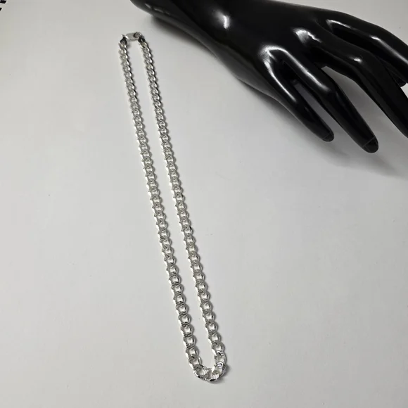 6.77 mm Sterling Silver 925 Cuban link Chain Necklace